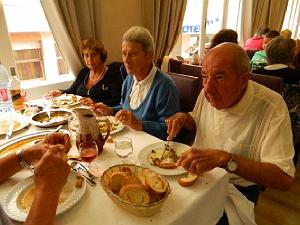 AOBR 2015 08 12 AU 16 LOURDES 1 REPAS A L HOTEL (10)